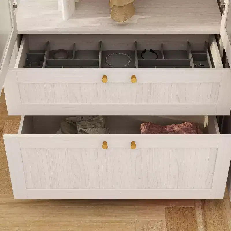 Armoire avec portes en verre dépoli et finition grain de bois