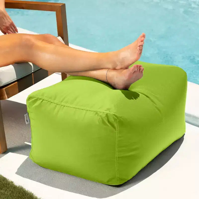 Repose-pieds pouf d'extérieur