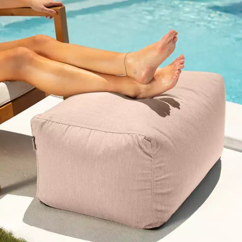 Repose-pieds pouf d'extérieur
