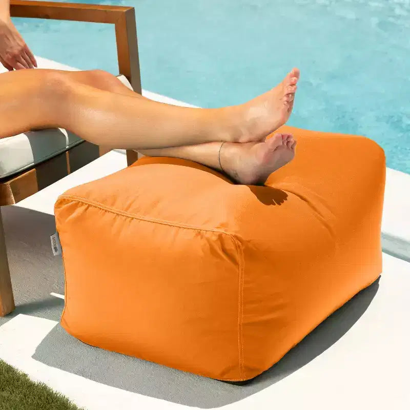 Repose-pieds pouf d'extérieur