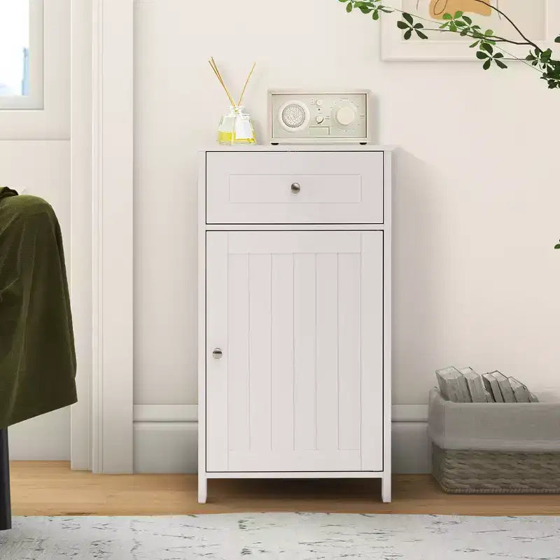 Meuble de rangement de salle de bain sur pied avec tiroirs et porte-serviettes