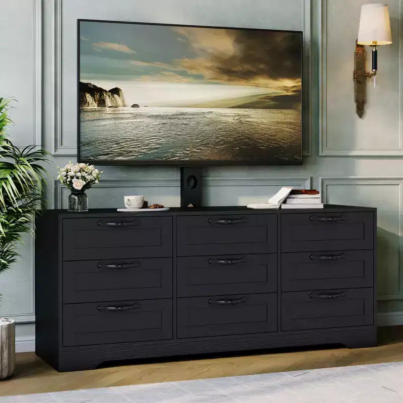 Coiffeuse et meuble TV - fixés au mur