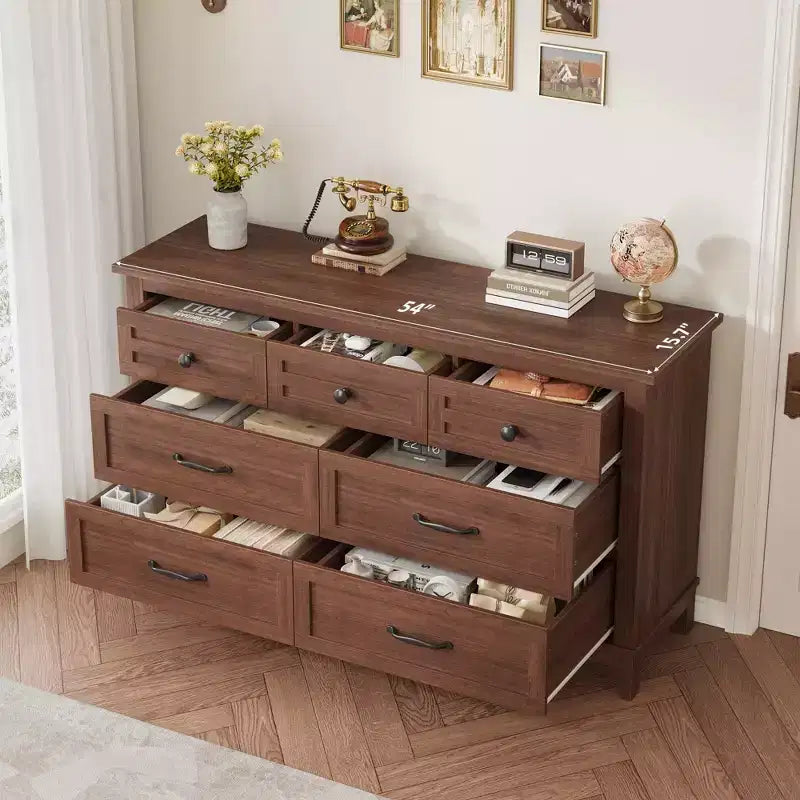 Armoire de rangement autoportante, adaptée au salon et à la chambre.